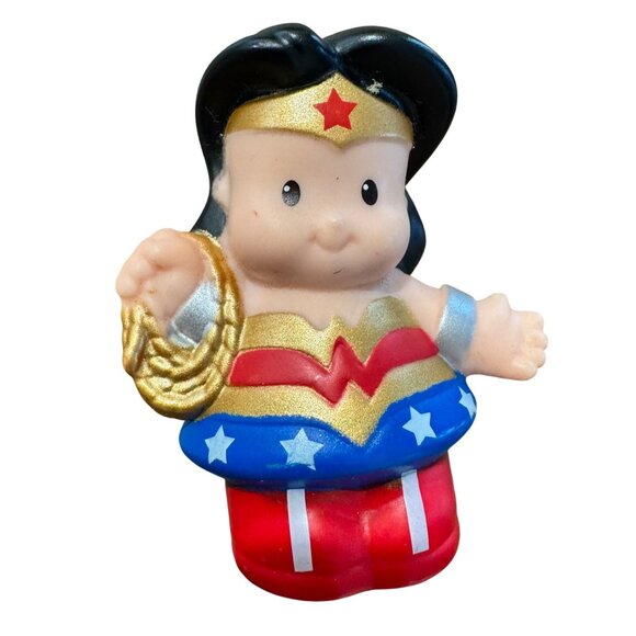 DC Comics Fisher-Price Little People Heroes Villains 6 Pc Batman Superman Joker - Picture 12 of 15